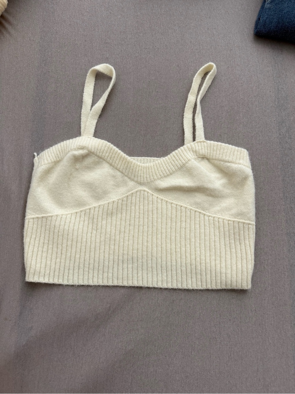 PrettyLittleThing Cream Ribbed Knit Crop Top